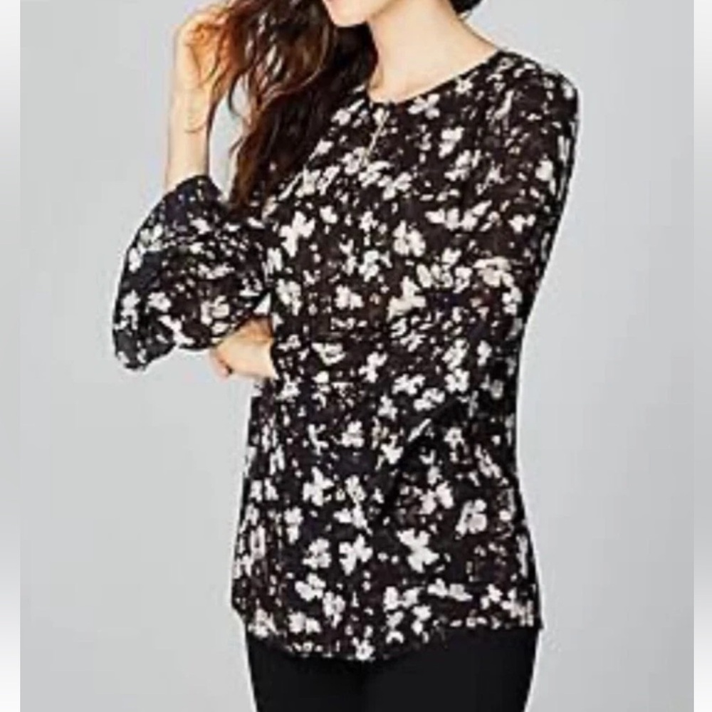 J. Jill Black White Floral Bell Sleeve Blouse Medium Boho Peasant Top